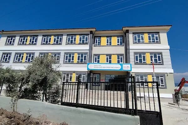 İncirağacı İlkokulu - Okul - Antalya Demre