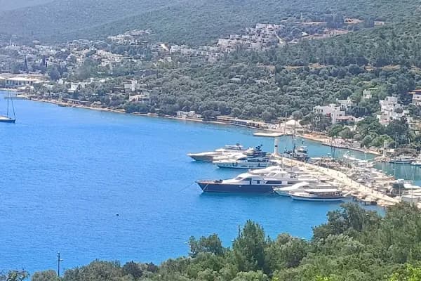 Torba mah. - Konut Sitesi - Muğla Bodrum