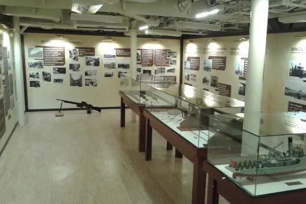 İzmir Müze Gemiler Müdürlüğü- İzmir Museum Ships Directorate - Denizcilik Müzesi - İzmir Bornova
