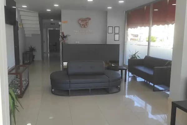 Özel Dental Town Diş Polikliniği Buca Şube - Diş Kliniği - İzmir Bayındır