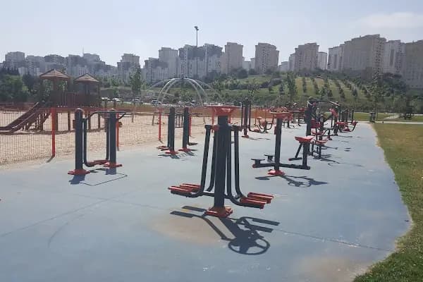 Menekşe Parkı 2016 - Park - İstanbul Küçükçekmece