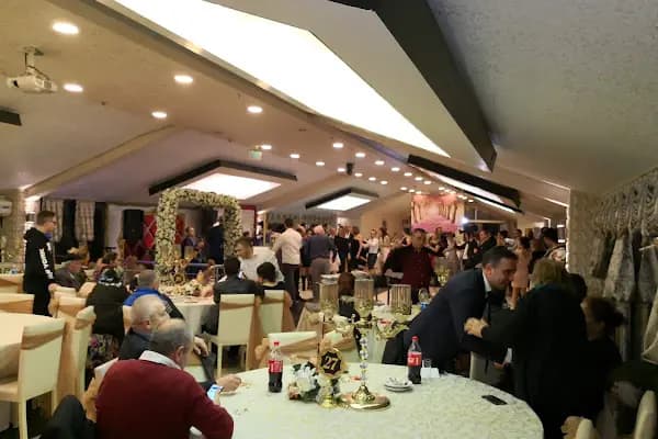 Moda Davet ve Balo Salonu - Düğün Salonu - İstanbul Küçükçekmece