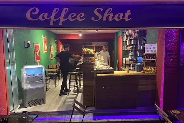 COFFEE SHOT GEMLİK - Kafe - Bursa Gemlik