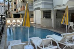 Christina Apart Otel