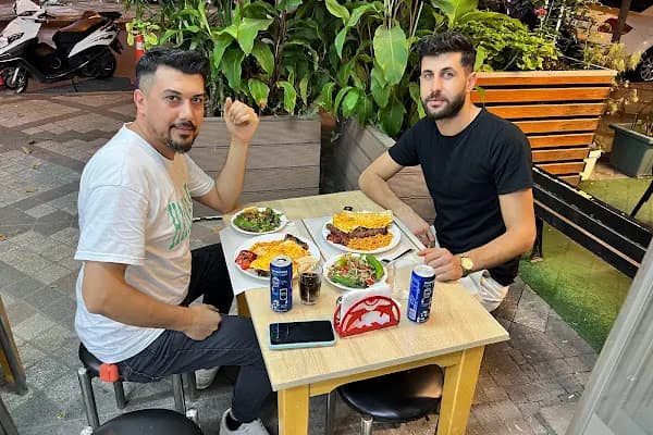 Çınar Büfe &amp; Kokoreç &amp; Burger - Fast food lokantası - İstanbul Bağcılar