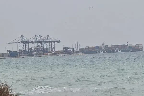 Ambarlı Gümrük Müdürlüğü - Devlet Dairesi - İstanbul Bakırköy