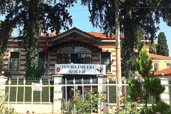 Özel Buca Fen Bilimleri Ortaokulu - Okul - İzmir Buca