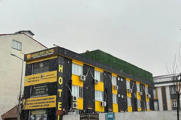 SANAT SUİT HOTEL - Otel - İstanbul Küçükçekmece