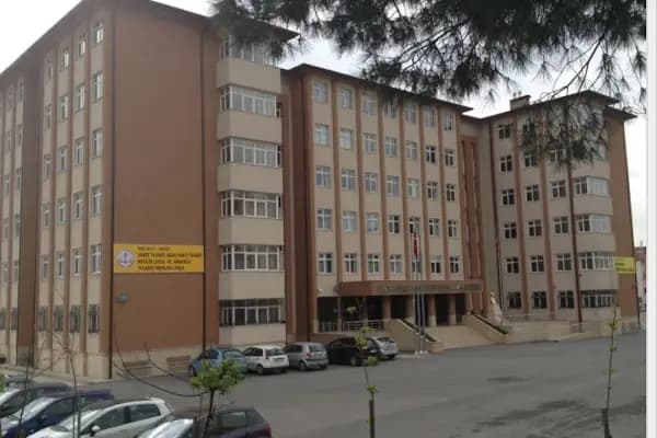 TİCARET ODASI VAKFI MESLEKİ VE TEKNİK ANADOLU LİSESİ - Okul - Kocaeli Gebze