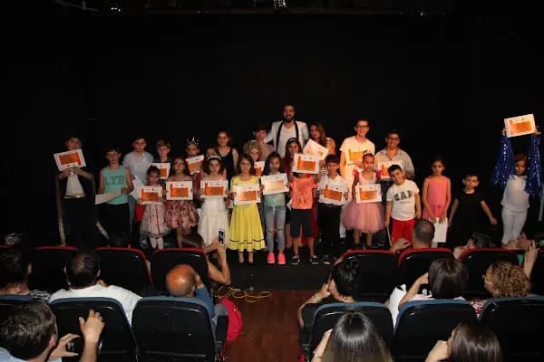 Boyoz Akademi Sanat Merkezi - Tiyatro Sahnesi - İzmir Aliağa