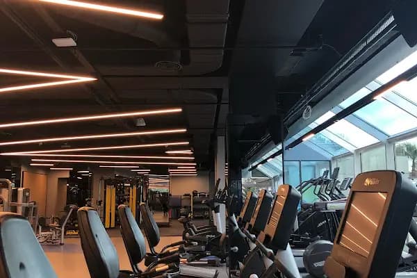 Skypeak Club - Spor salonu - İstanbul Ataşehir