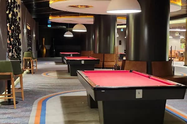 Play Bowling - Video oyun salonu - İstanbul Bakırköy