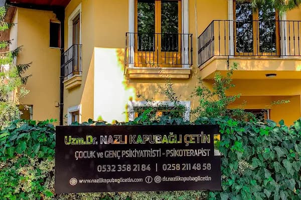 Uzm. Dr. Nazlı Kapubağlı Çetin - Çocuk Psikiyatristi - Denizli Çivril
