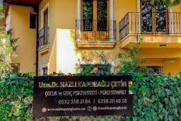Uzm. Dr. Nazlı Kapubağlı Çetin