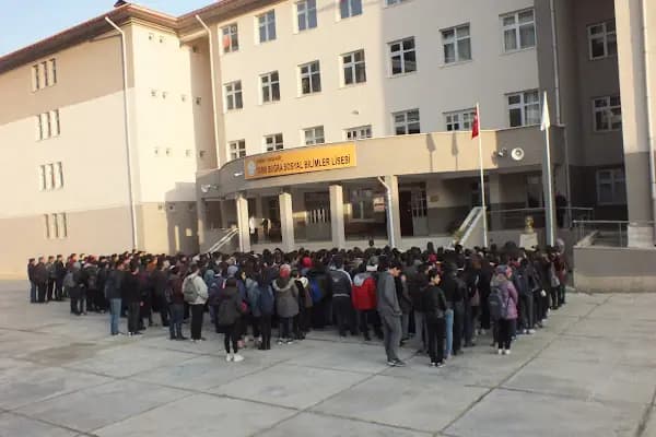 Akşehir Tarık Buğra Sosyal Bilimler Lisesi - Eğitim Kurumu - Konya Akşehir