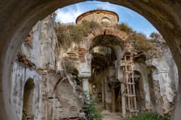 Kemerli Kilise
