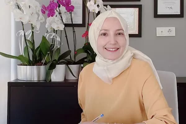 Uzm. Dr. Emine Yıldızgören - Psikiyatr - Konya Cihanbeyli