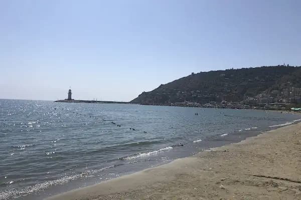 Galip Dere Halk Plajı - Kumsal - Antalya Alanya