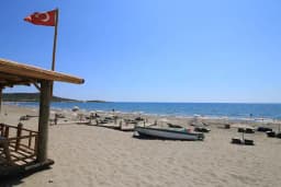 Sülüklü Plajı