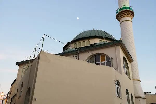 T.C. Bayraklı Müftülüğü Altınyol Serhat Camii - Cami - İzmir Aliağa