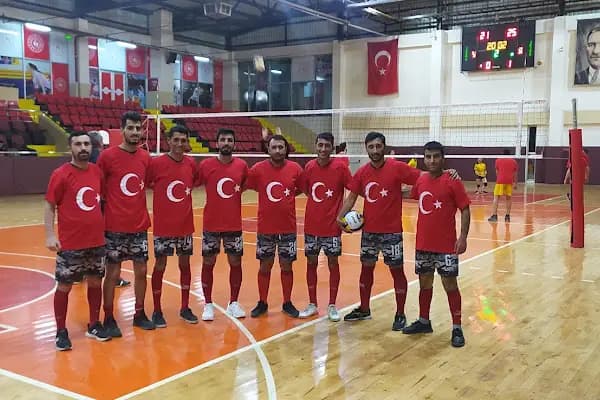 Şanlıurfa Büyükşehir Belediyesi Yenice Spor Salonu - Spor kompleksi - Şanlıurfa Ceylanpınar