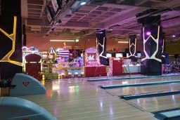 CAROUSEL BOWLING