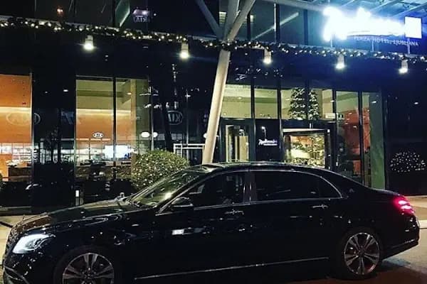 Istanbul Limousine - VIP Chauffeur Service - Limuzin Hizmeti - İstanbul Bakırköy