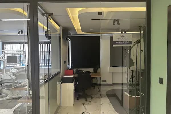 ISMAN Dental Clinic Alanya - İŞMAN Diş Polikliniği - Diş Kliniği - Antalya Alanya