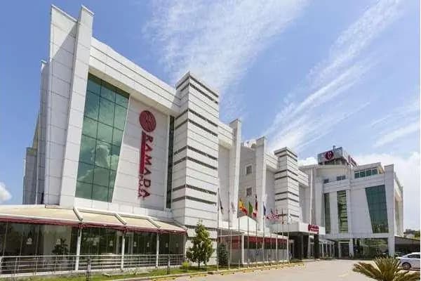 Ramada Plaza by Wyndham Izmit - Otel - Kocaeli İzmit