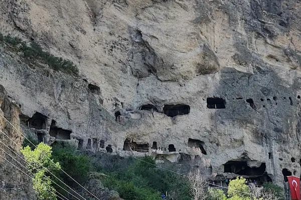 İnönü Mağaraları - Tarihi Yer - Ankara Beypazarı