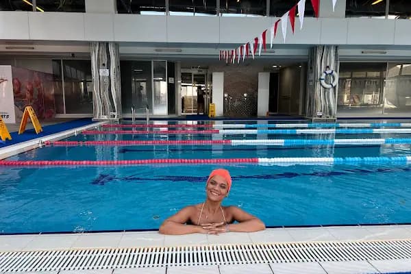 Yeditepe Sports Yüzme Akademi - Yüzme Havuzu - İstanbul Arnavutköy