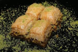 AKDOĞAN DÖNER KEBAP RESTORAN PİZZA PİDE KAHVALTI BAKLAVA &amp; CAFFE