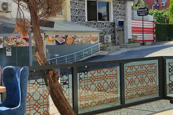 GENÇLİK ERKEK KUAFÖRÜ - Berber Dükkanı - Kocaeli Kartepe