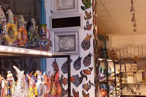 TOPRAK HEDİYELİK EŞYA TOPTAN VE PERAKENDE - Hediyelik Eşya Mağazası - Antalya Alanya