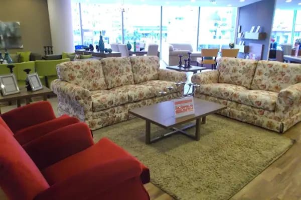 Kariyer Mobilya Mefruşat Ltd.Şti. - Mobilya mağazası - Antalya Alanya