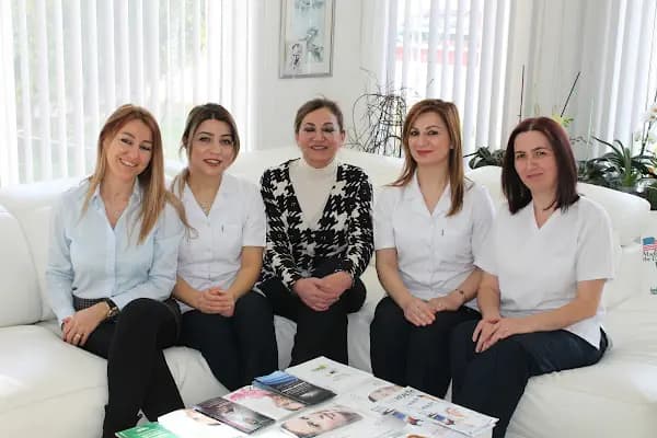 Dr. Zeynep Kırker Medikal Estetik Polikliniği - Cilt Bakım Kliniği - Bursa İnegöl