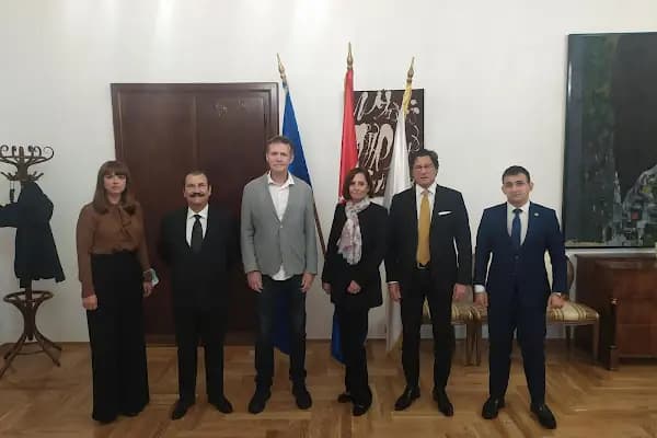 Malezya Fahri Konsolosluğu - Yabancı Ülke Konsolosluğu - İzmir Konak