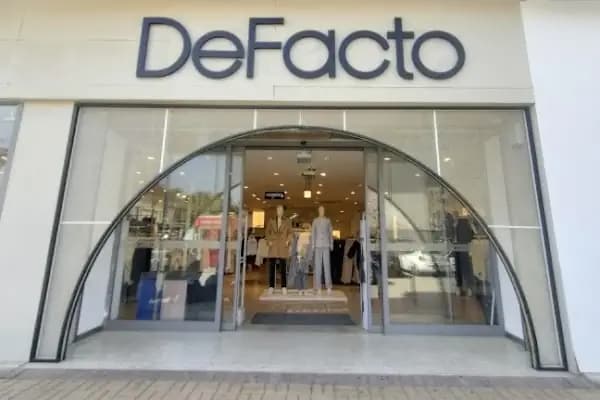 DeFacto - Giyim mağazası - Antalya Alanya