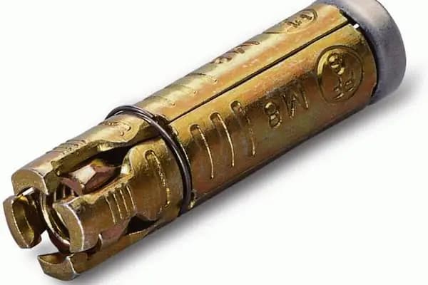 Aksu Civata - Ağaç İşleme Malzemeleri Satıcısı - İstanbul Avcılar
