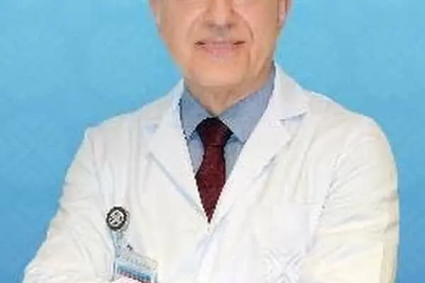 Prof. Dr. Vedat Göral - Dahiliye Uzmanı - İstanbul Bağcılar