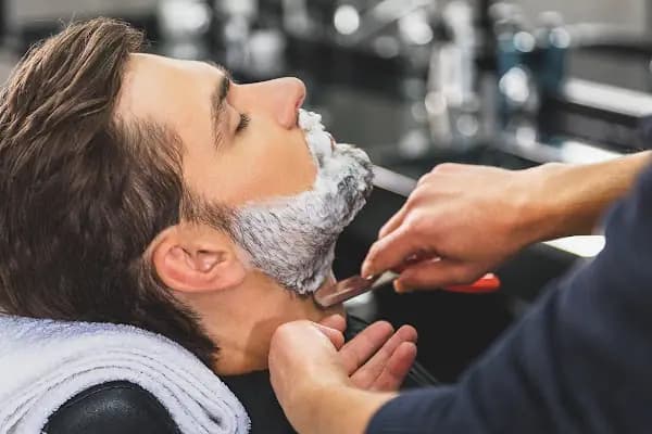 Ömer Özsoy Barber's Club - Berber Dükkanı - Antalya Muratpaşa