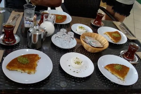Alanya Köroğlu Künefe - Tatlıcı - Antalya Finike