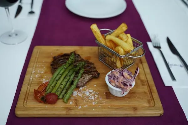 Üzüm İzmir Yeni Nesil Meyhane - Resim 8