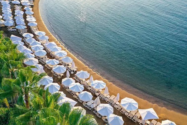 Crystal Land Of Paradise Beach Hotel - Resim 20