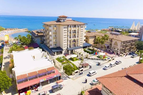 Crystal Land Of Paradise Beach Hotel - Resim 13