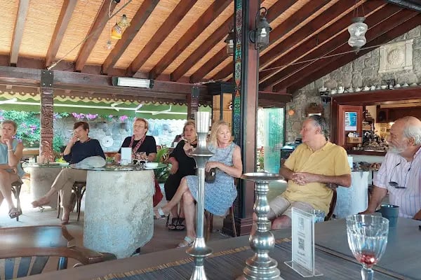 HAN 1771 Cafe &amp; Lounge - Resim 6