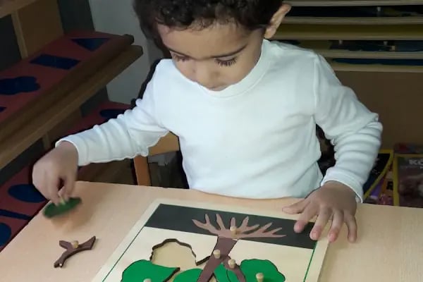 Ataşehir Mavi Şapka Montessori - Resim 19