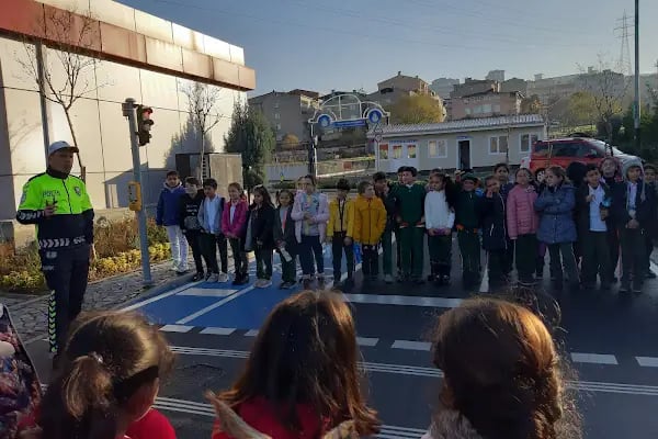 İBB Bağcılar Çocuk Trafik Eğitim Parkı - Resim 13