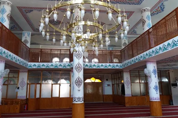 Hacı Hamit Cami - Resim 6
