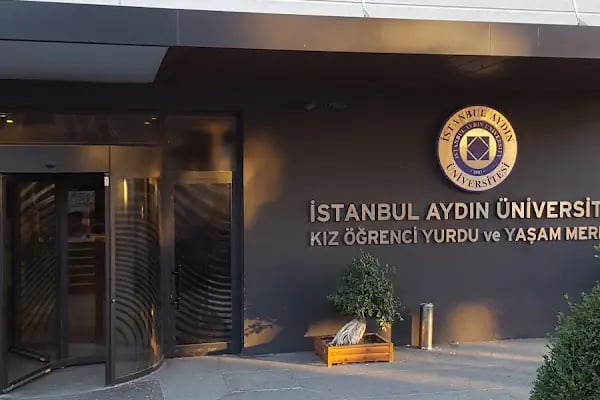 İSTANBUL AYDIN ÜNİVERSİTESİ KIZ ÖĞRENCİ YURDU VE YAŞAM MERKEZİ - Resim 15